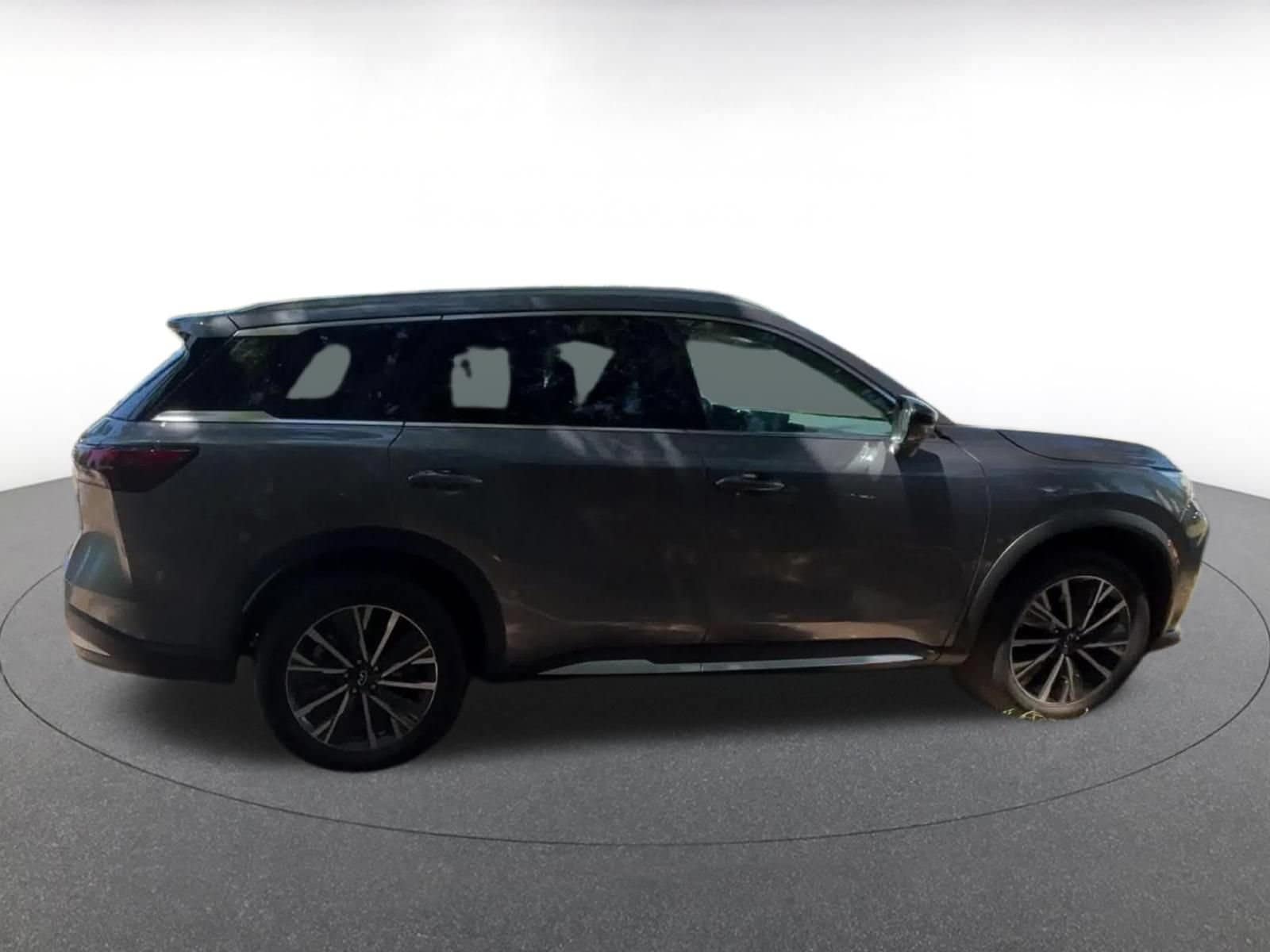 Thumbnail: 2026 INFINITI QX60 - 16