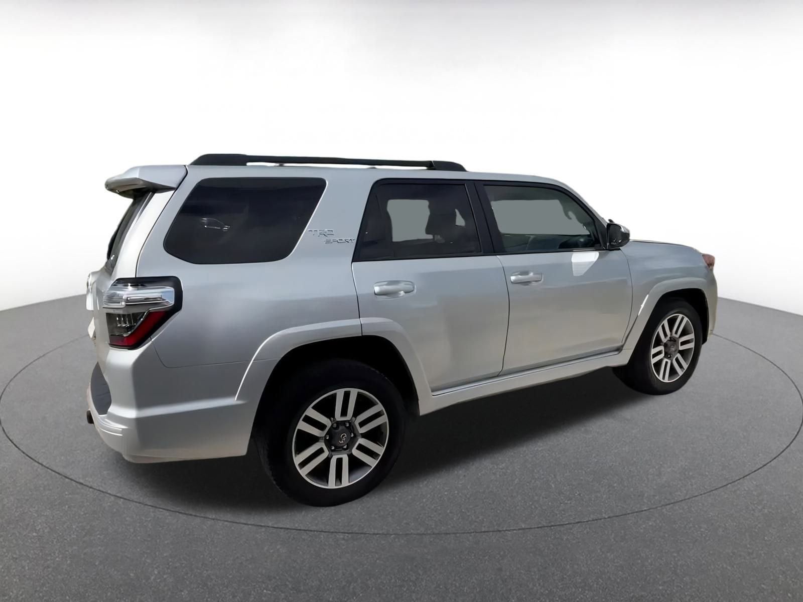 Thumbnail: 2024 Toyota 4Runner - 14