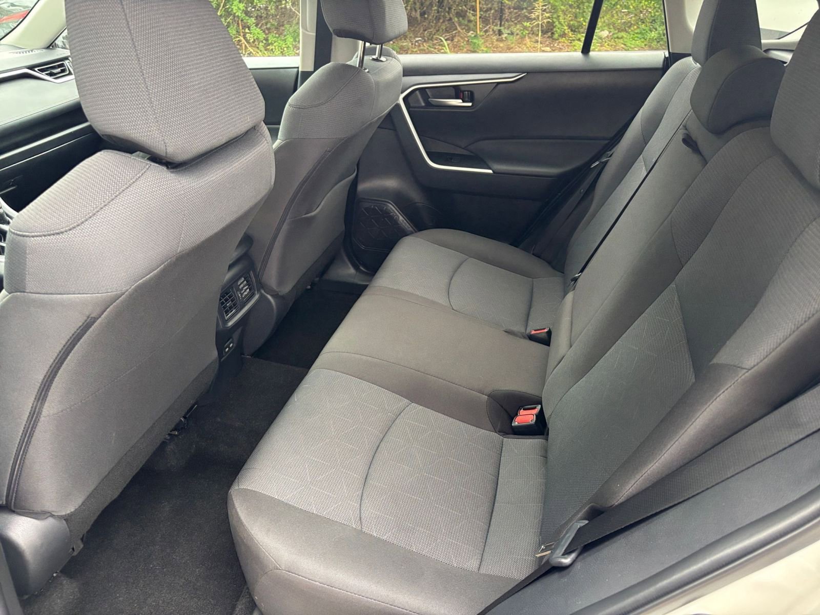 Thumbnail: 2025 Toyota RAV4 - 25