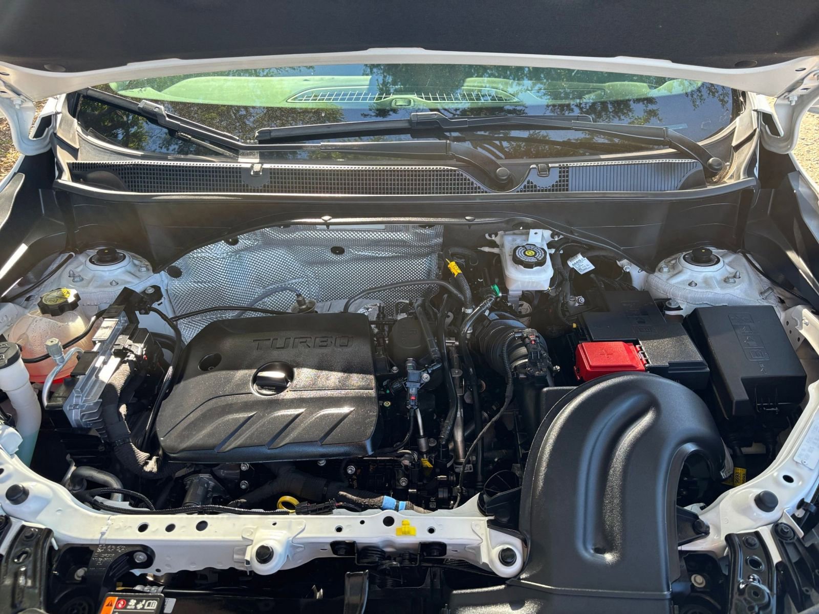 Thumbnail: 2025 Buick Encore GX - 33