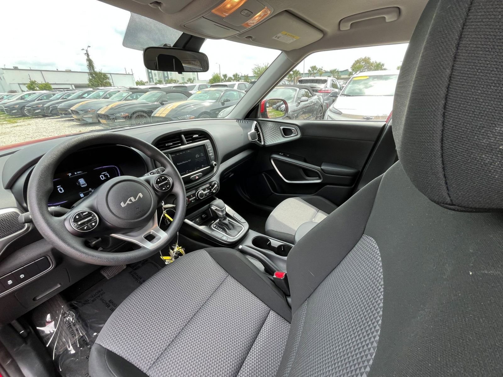 2024 Kia Soul LX 29