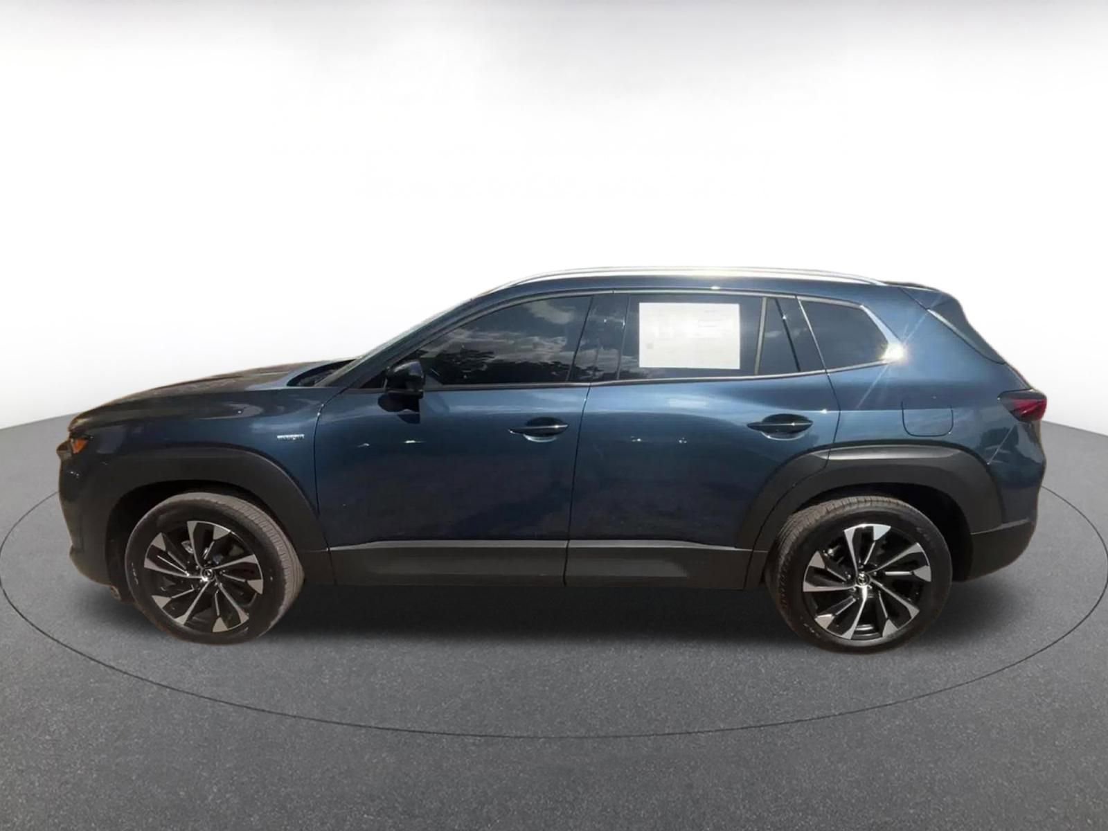 Thumbnail: 2025 Mazda CX-50 - 10
