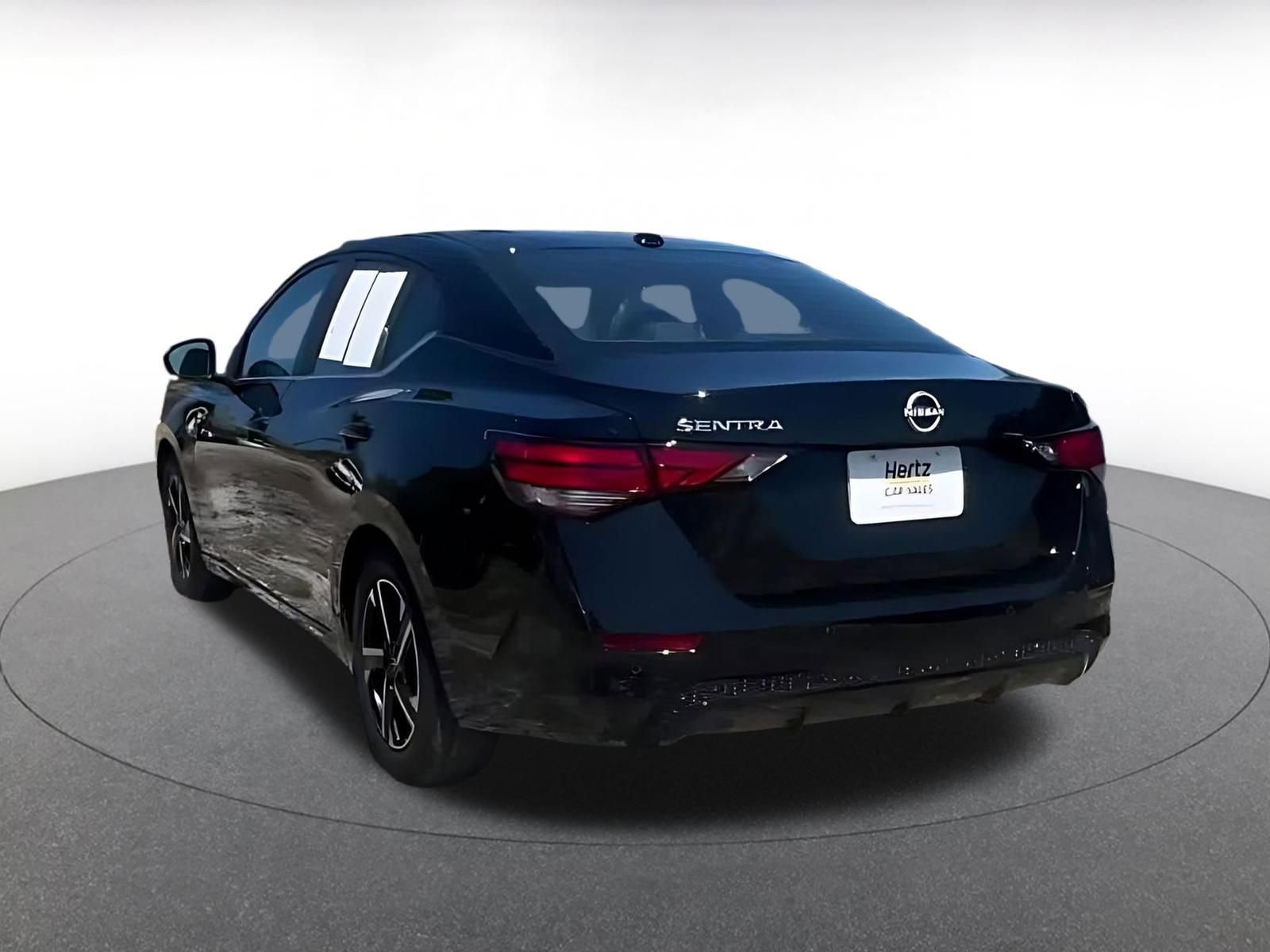 Thumbnail: 2025 Nissan Sentra - 11