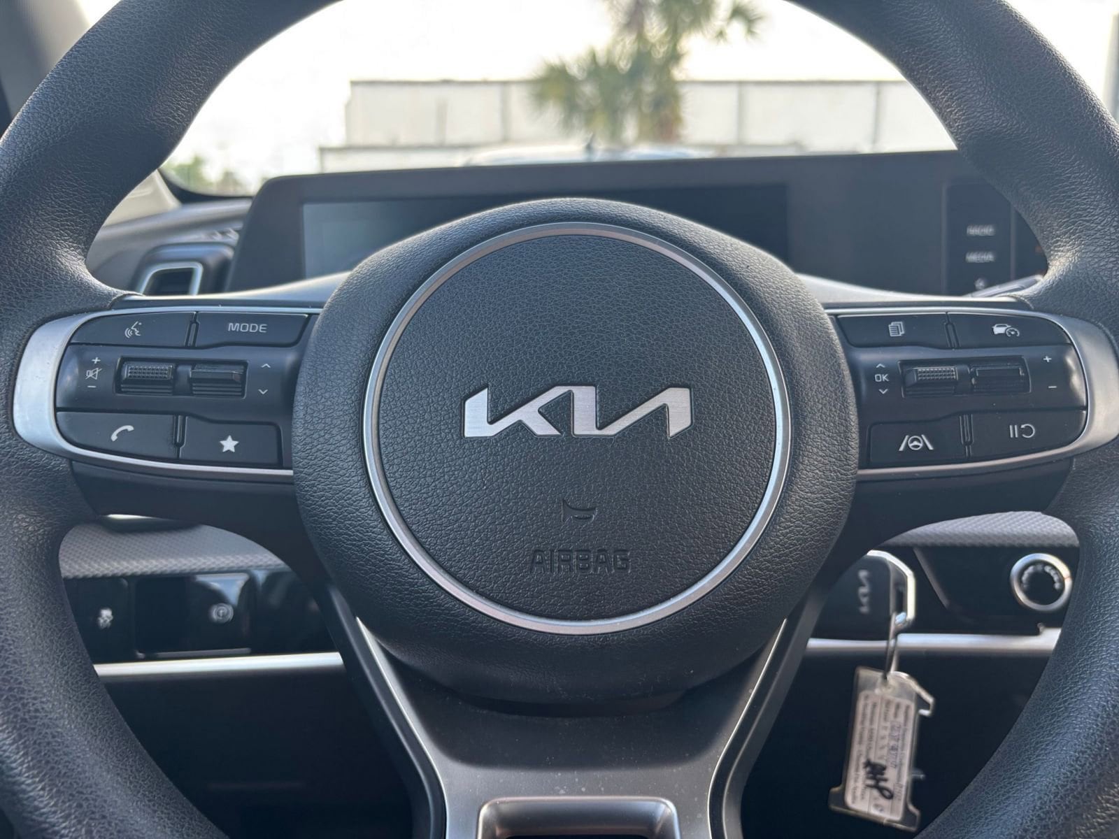 Thumbnail: 2025 Kia Sportage - 28