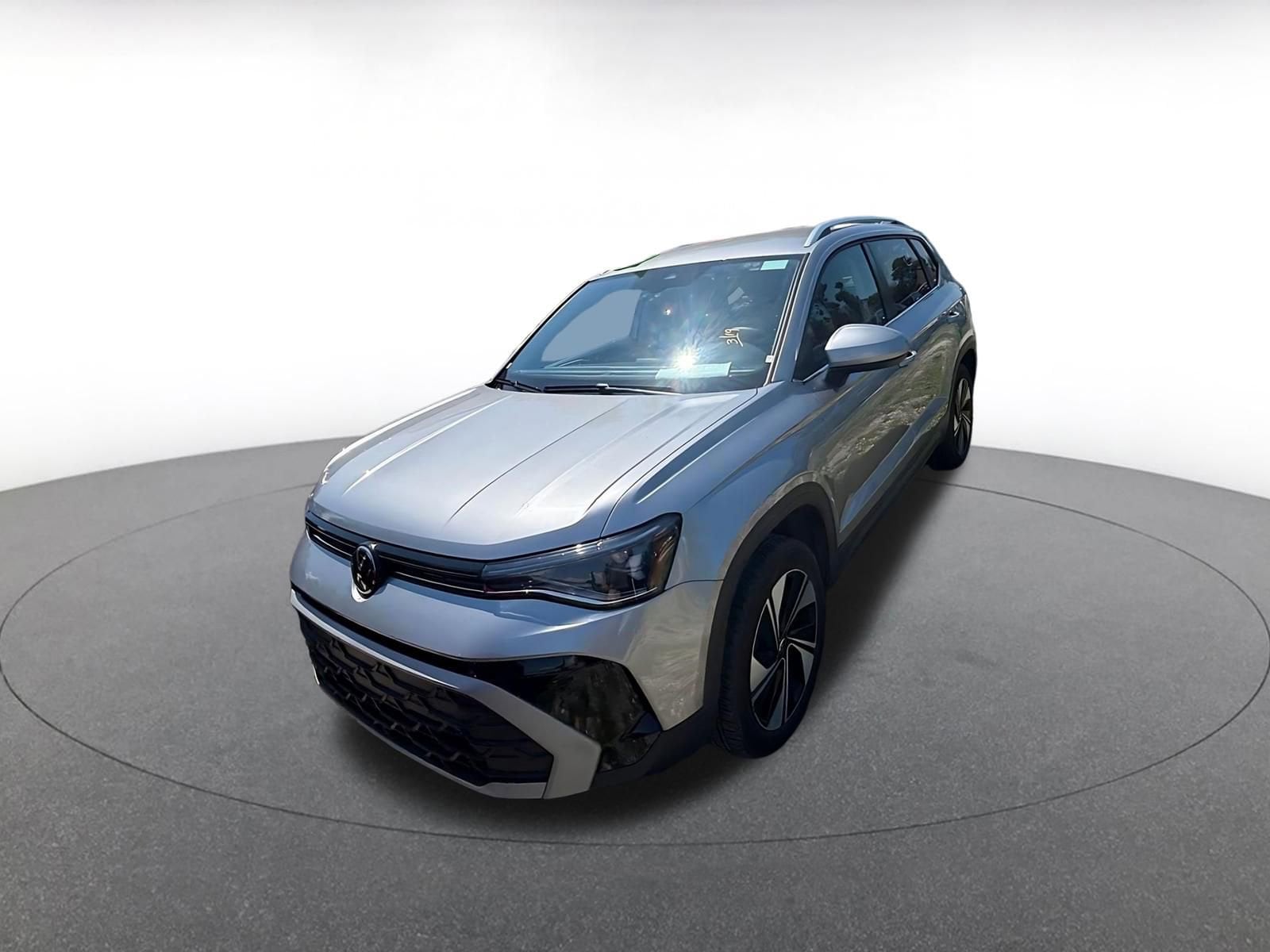 Thumbnail: 2025 Volkswagen Taos - 3