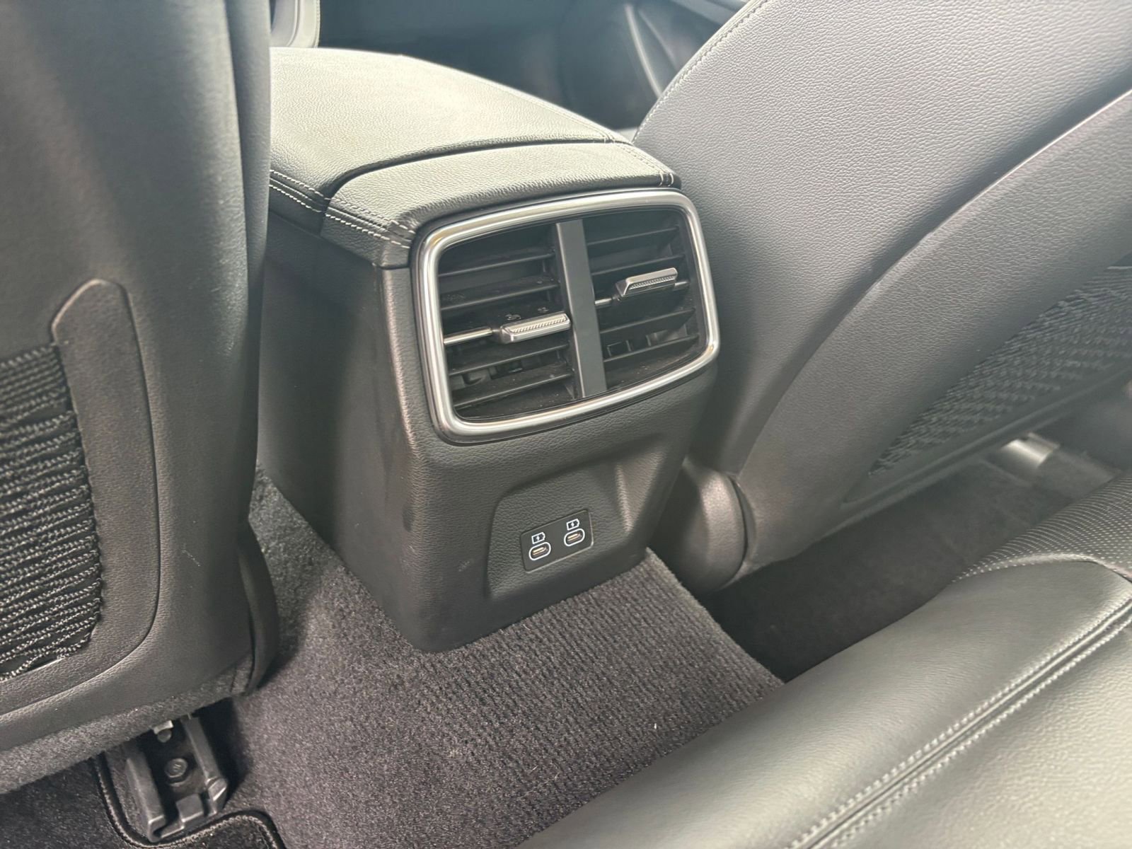 Thumbnail: 2025 Genesis G70 - 24