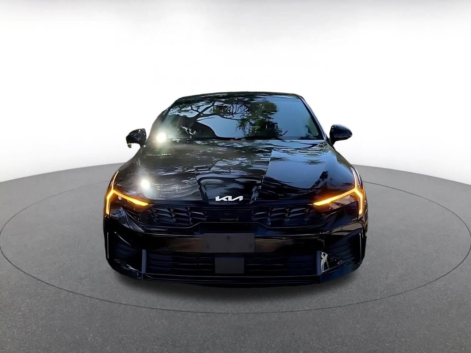 Thumbnail: 2025 Kia K5 - 3