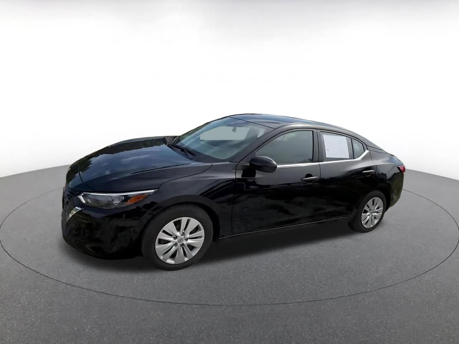 Thumbnail: 2025 Nissan Sentra - 8