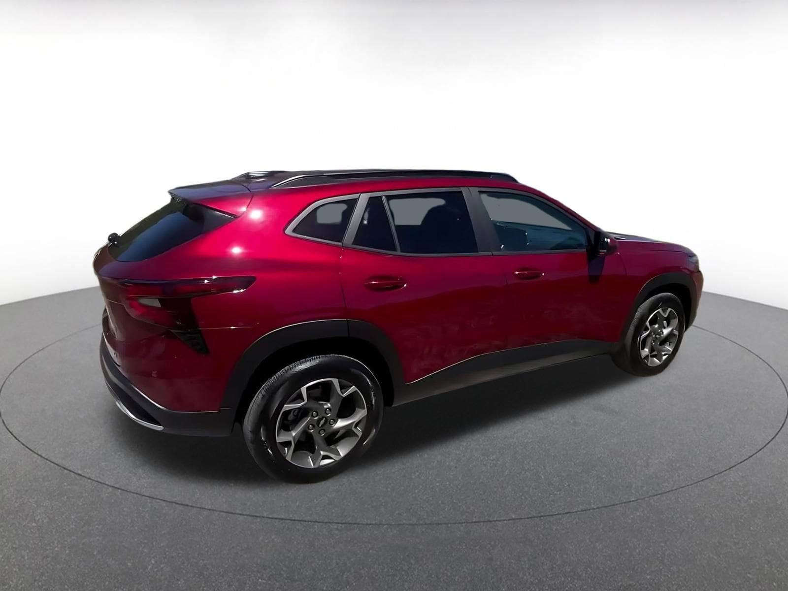 Thumbnail: 2025 Chevrolet Trax - 15