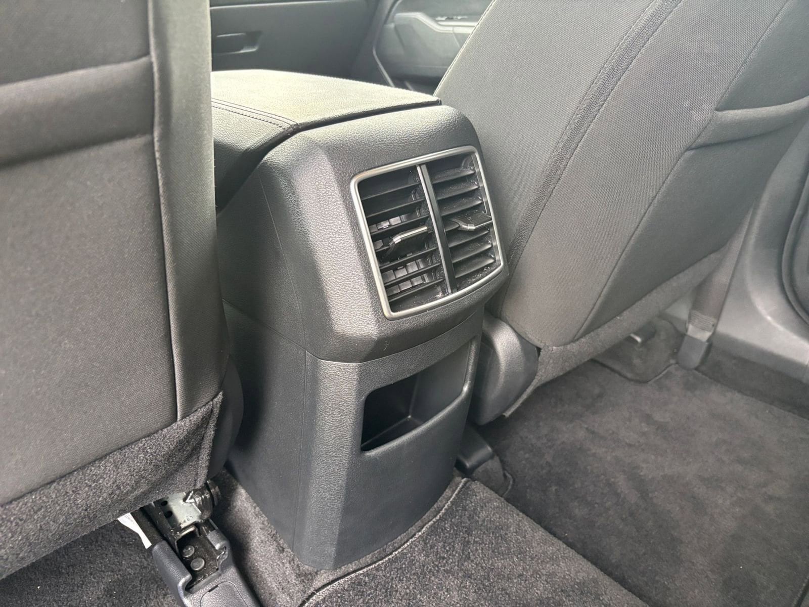 Thumbnail: 2025 Kia Sportage - 24