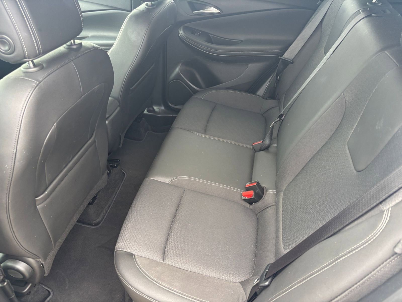 Thumbnail: 2025 Buick Encore GX - 25