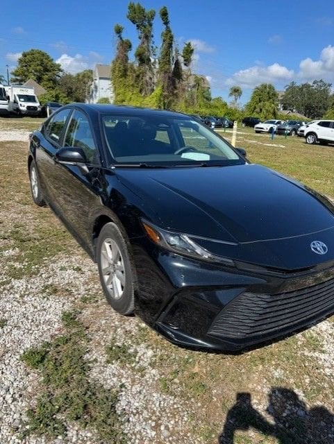 Thumbnail: 2025 Toyota Camry - 2