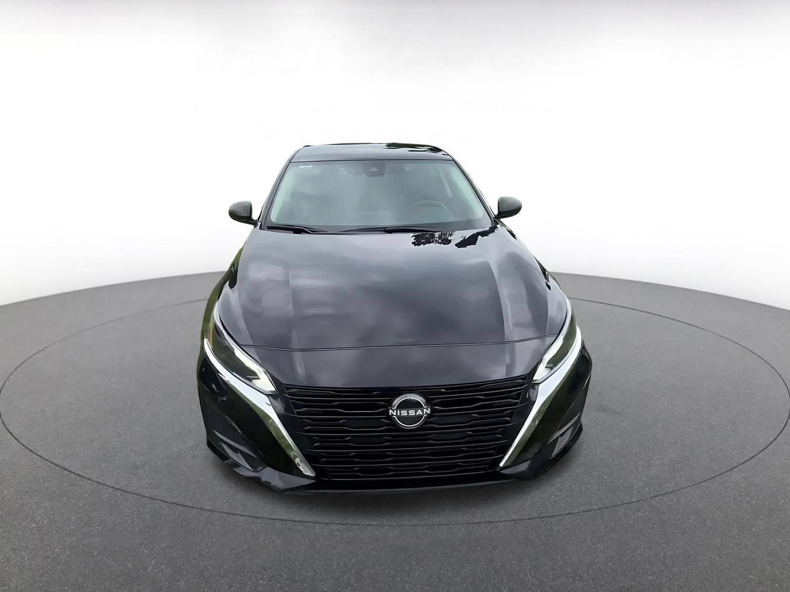 Thumbnail: 2025 Nissan Altima - 4