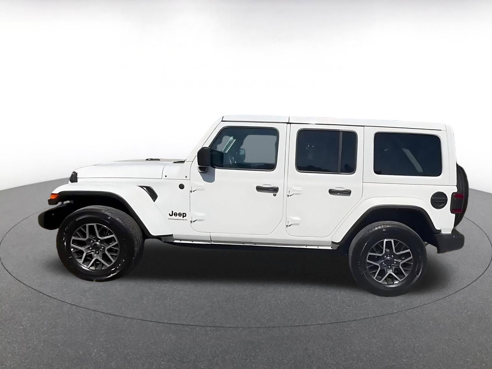 Thumbnail: 2025 Jeep Wrangler - 8