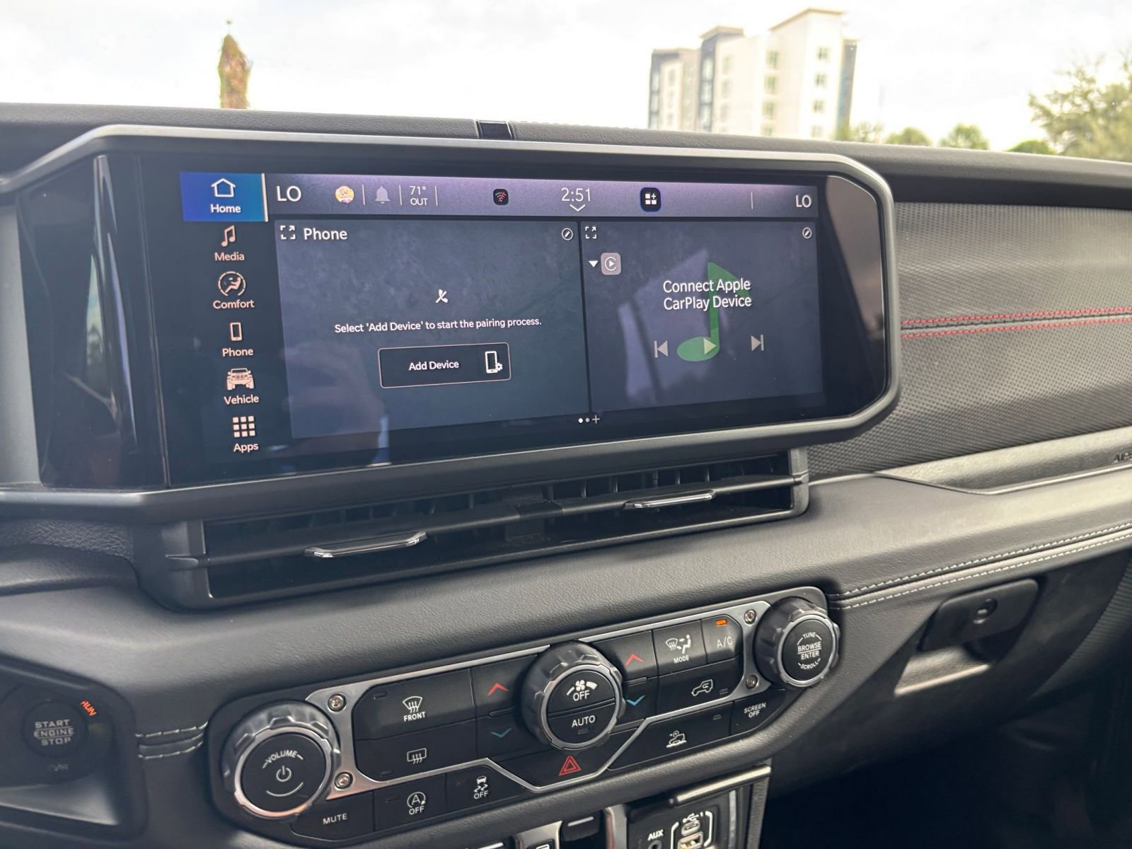 Thumbnail: 2025 Jeep Wrangler - 21