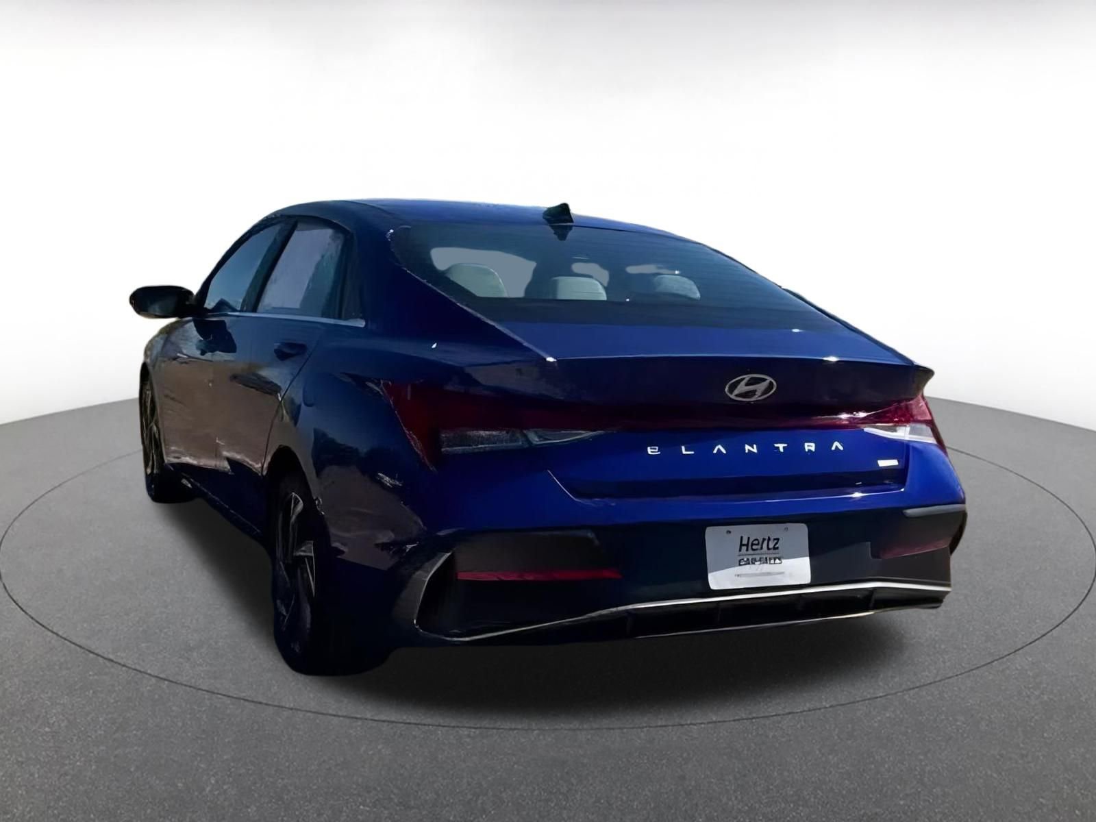 Thumbnail: 2025 Hyundai Elantra - 11