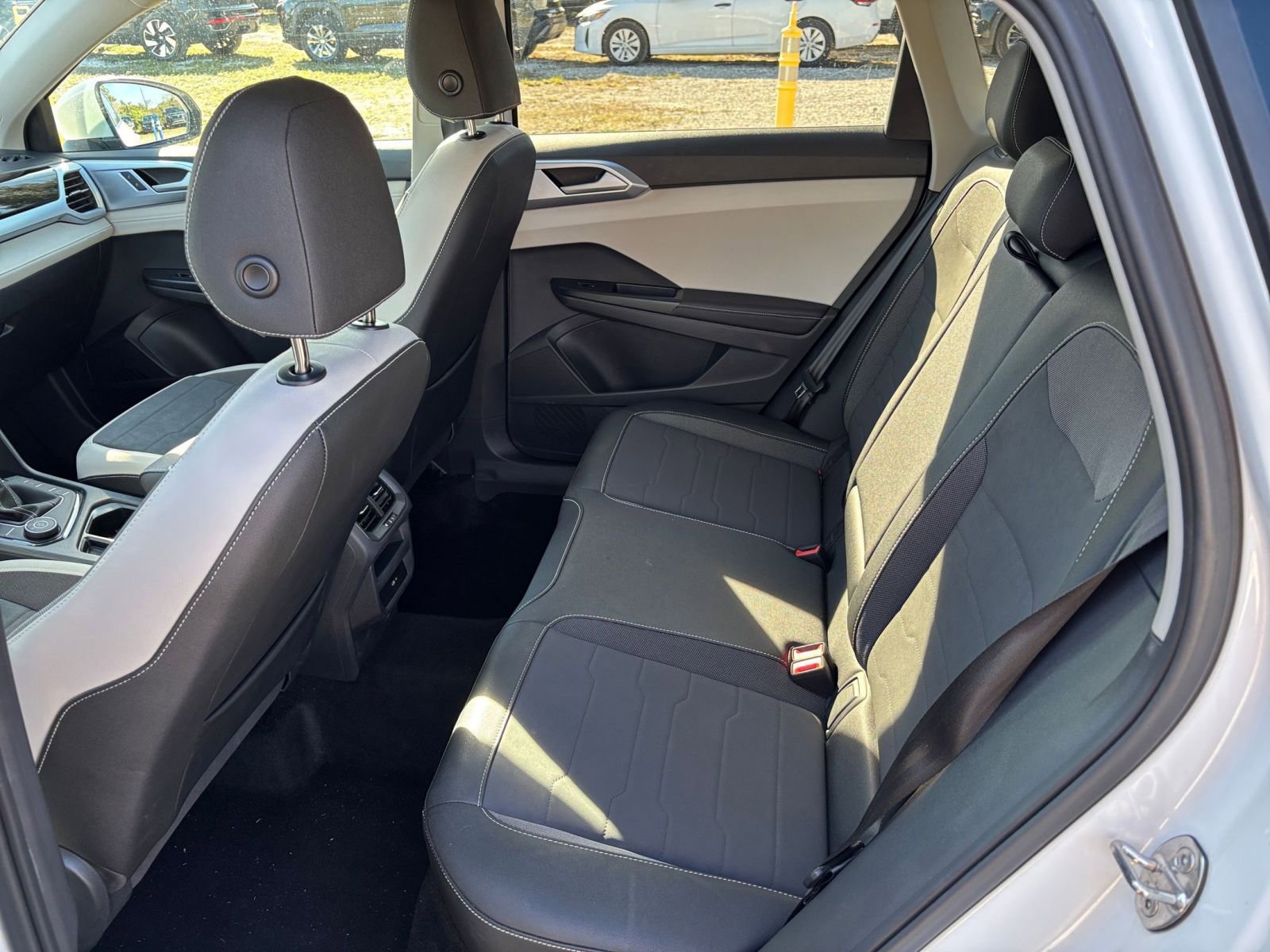 Thumbnail: 2025 Volkswagen Taos - 25