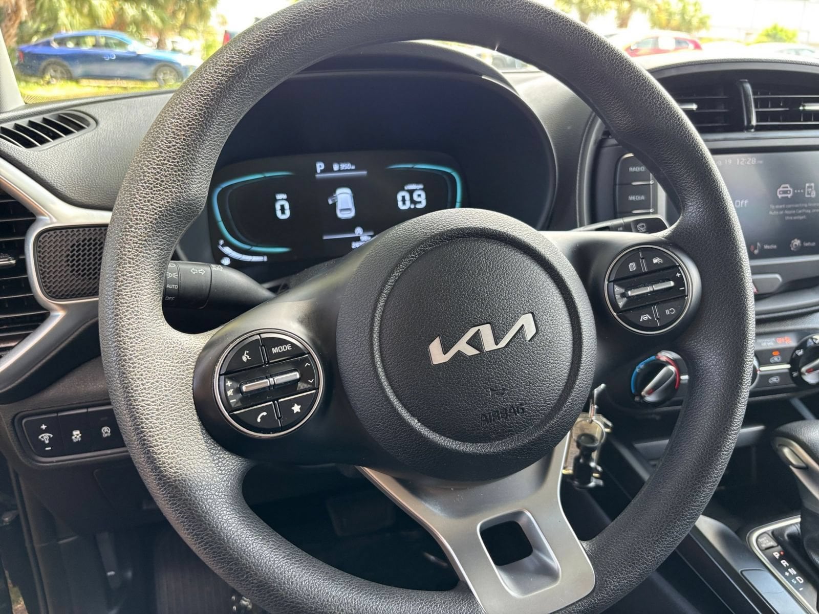 Thumbnail: 2025 Kia Soul - 23