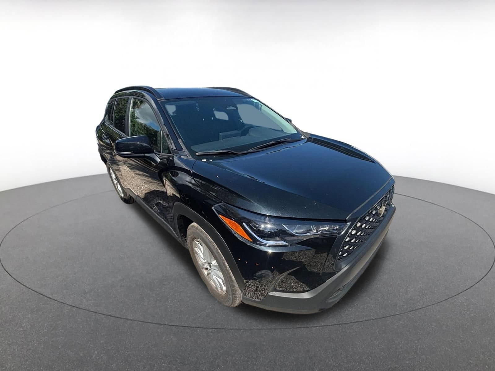 Thumbnail: 2025 Toyota Corolla Cross - 1