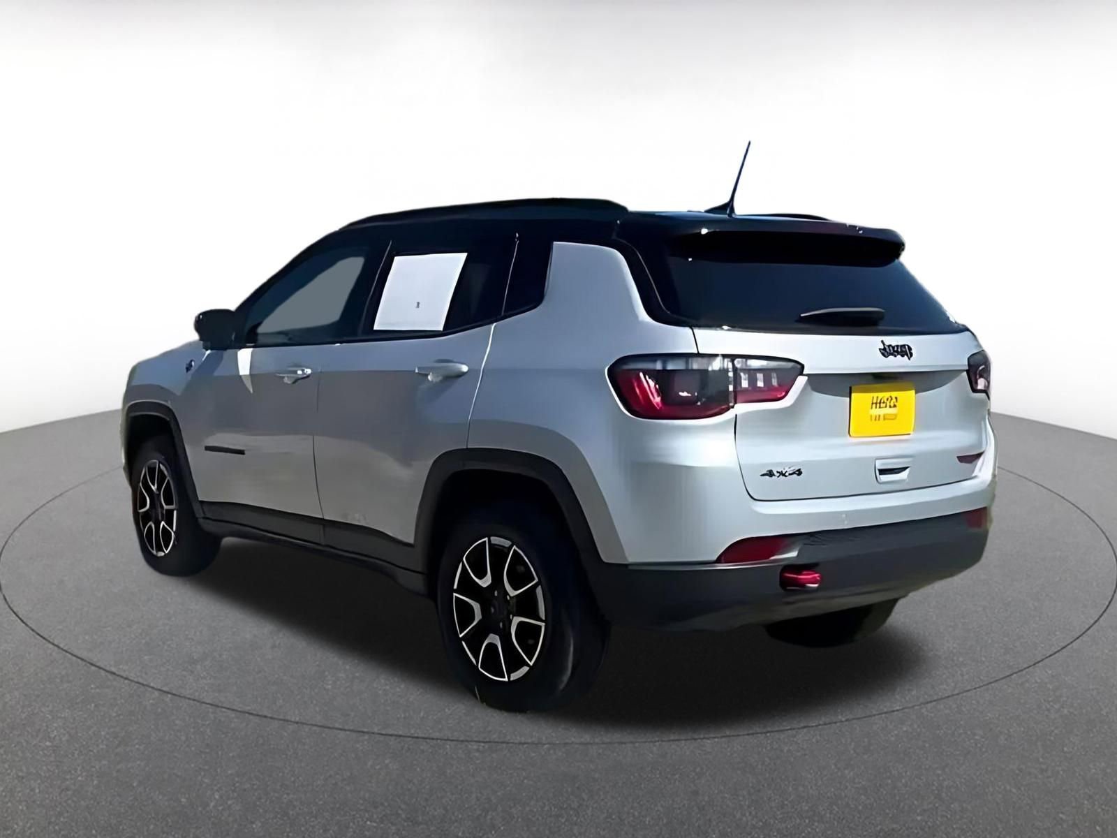 Thumbnail: 2025 Jeep Compass - 11