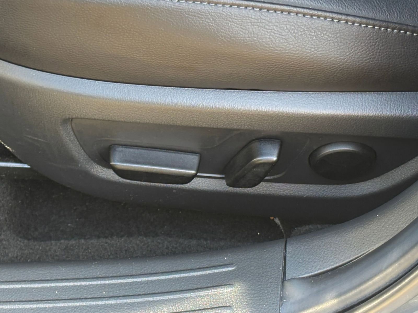 Thumbnail: 2025 Mazda CX-50 - 24