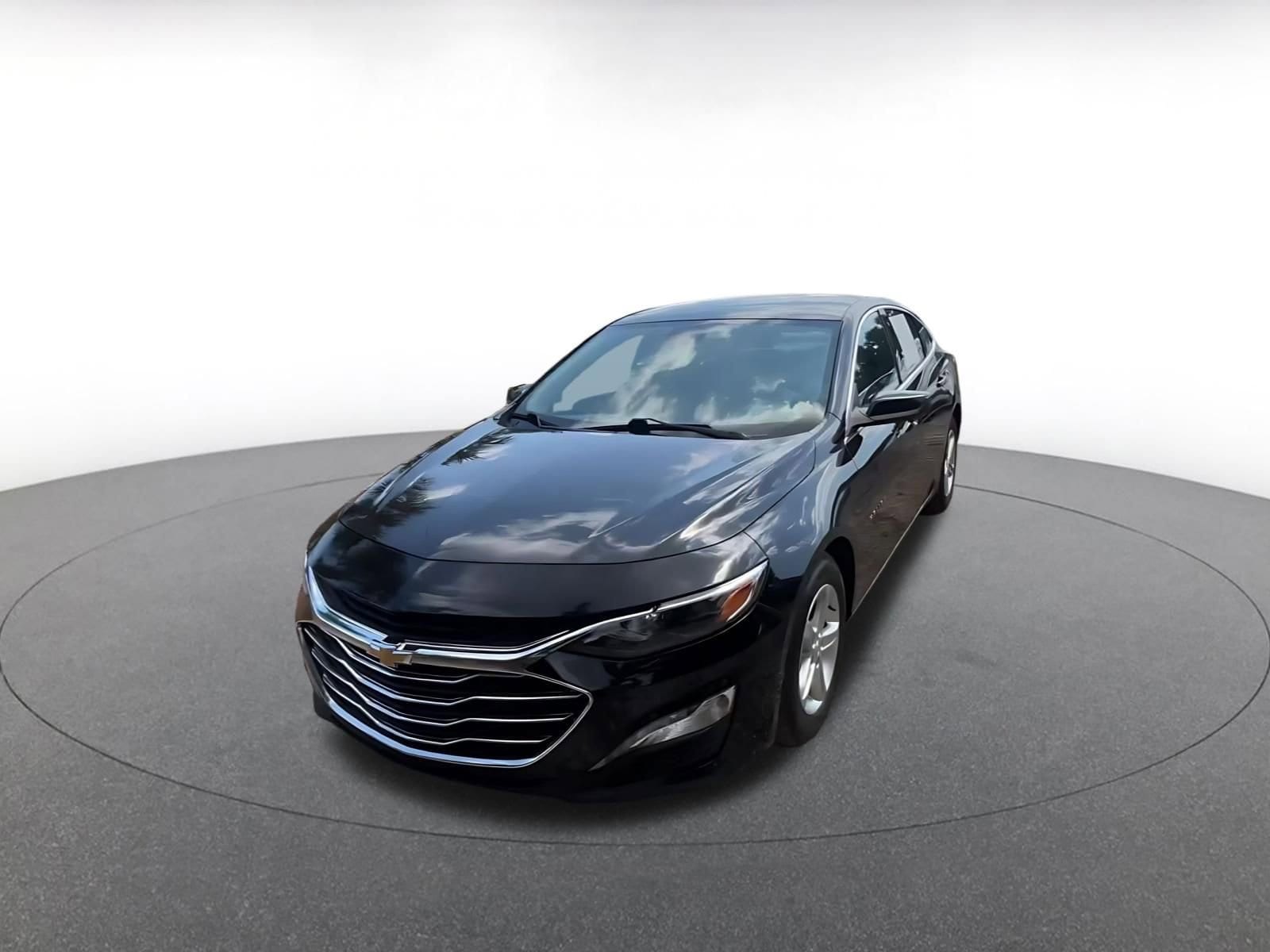 Thumbnail: 2023 Chevrolet Malibu - 8