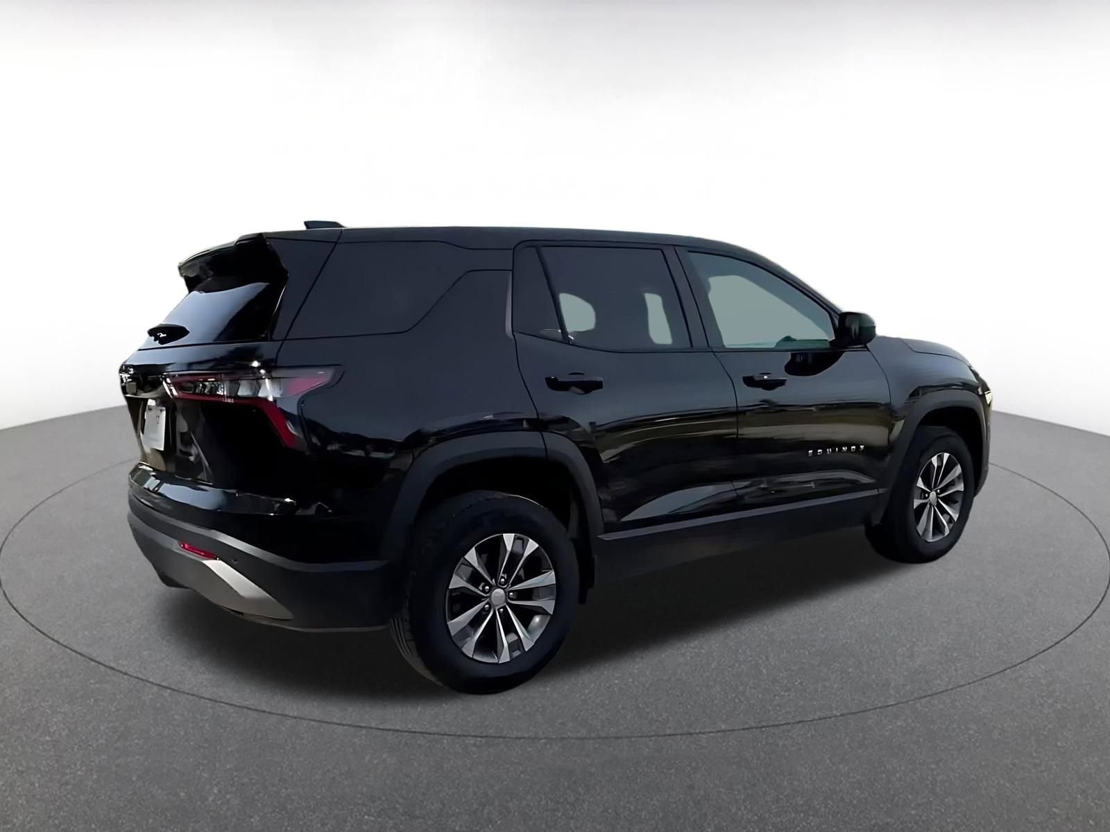 Thumbnail: 2025 Chevrolet Equinox - 17