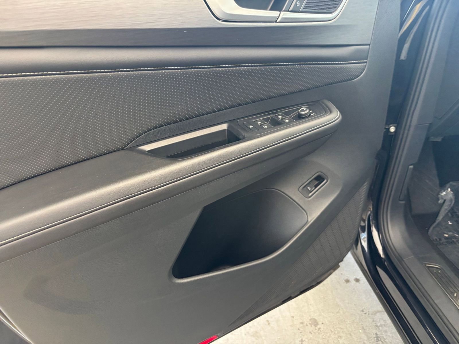 Thumbnail: 2025 Volkswagen Atlas - 20