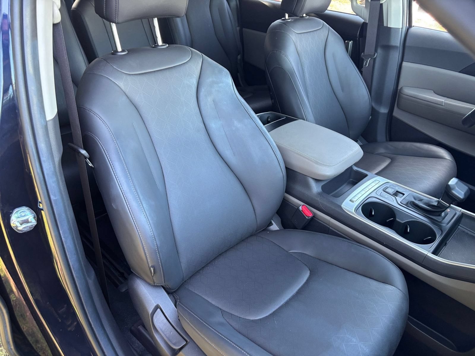 Thumbnail: 2026 Kia Carnival - 34