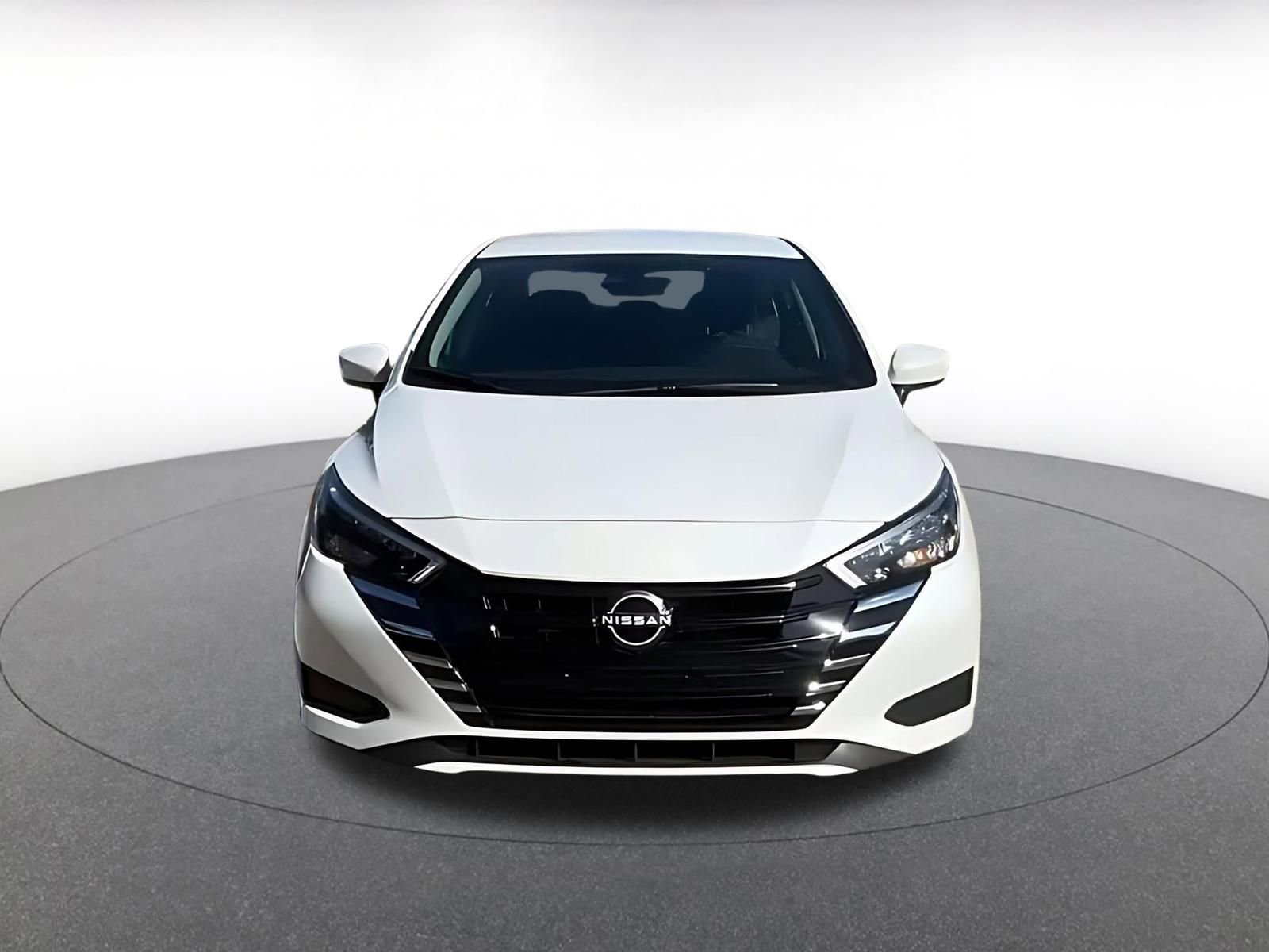 Thumbnail: 2025 Nissan Versa - 2