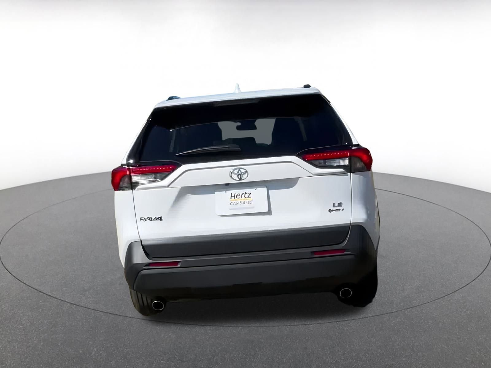 Thumbnail: 2025 Toyota RAV4 - 12