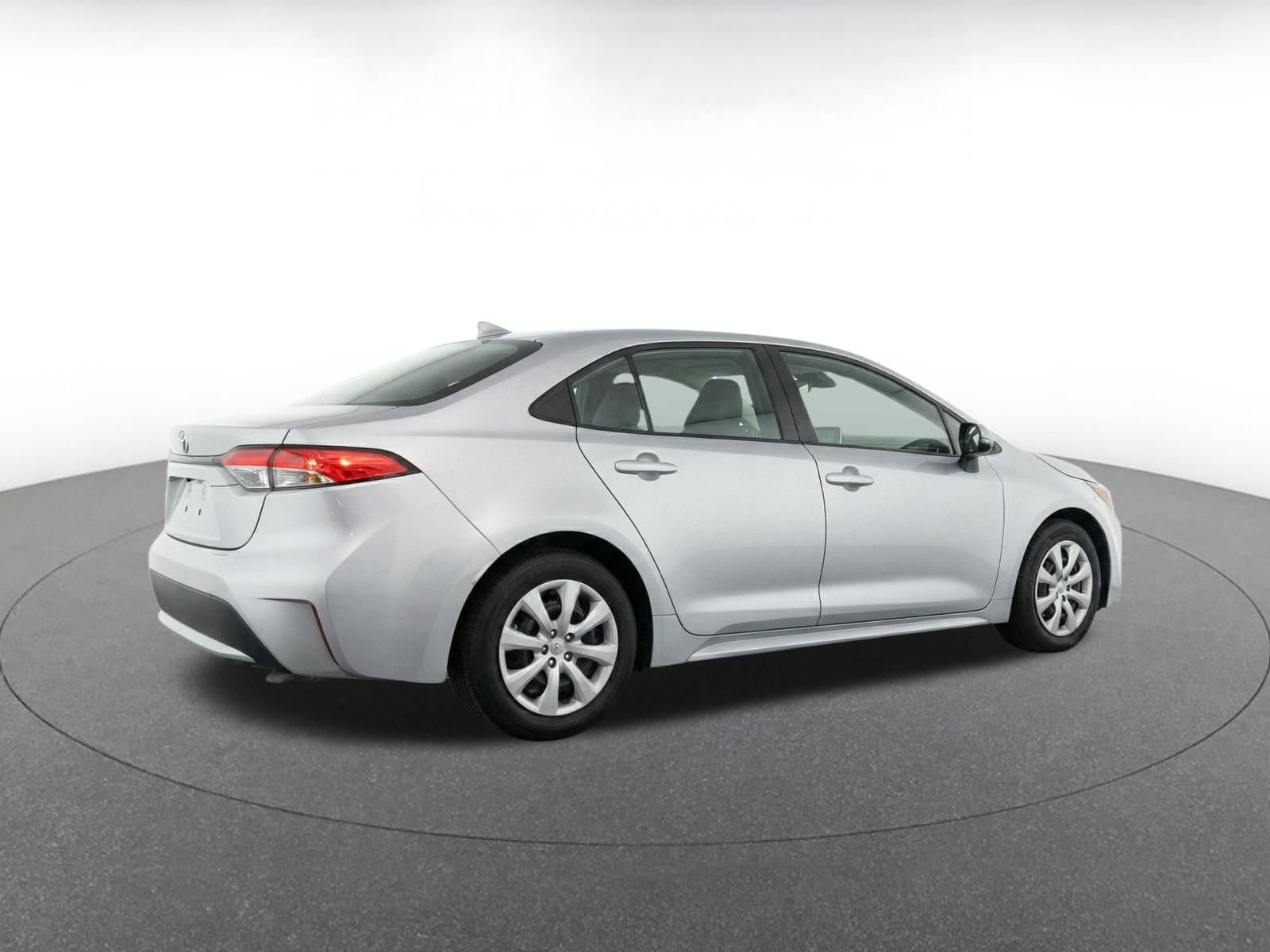 Thumbnail: 2025 Toyota Corolla - 9