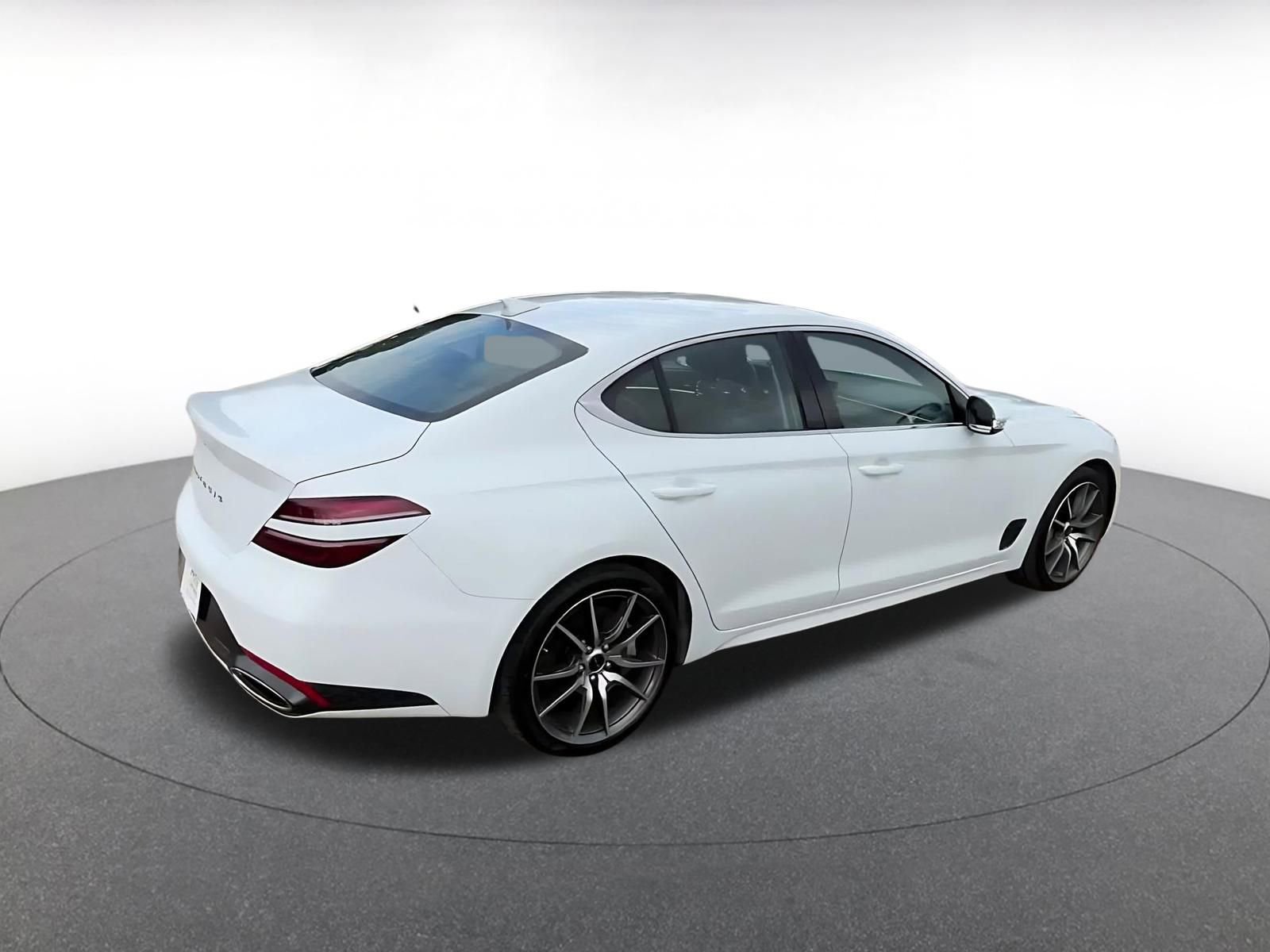 Thumbnail: 2025 Genesis G70 - 14