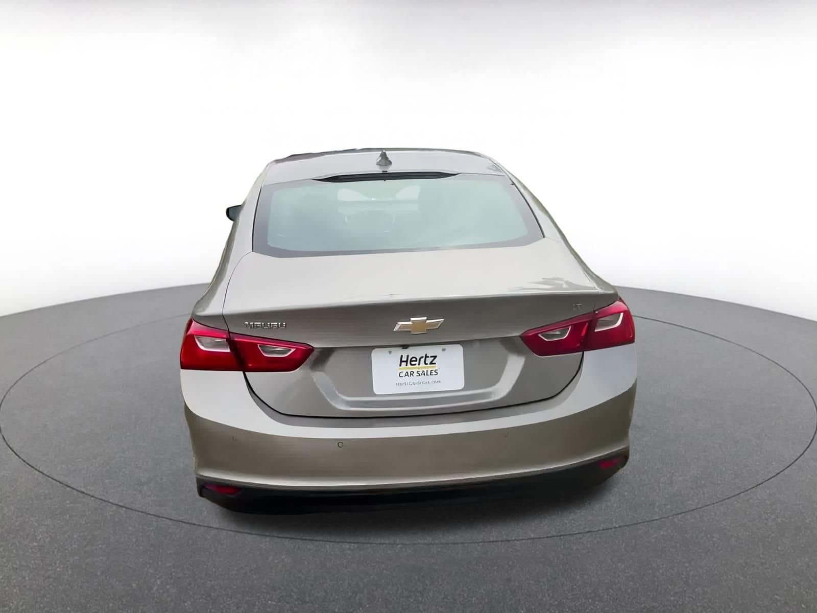 Thumbnail: 2023 Chevrolet Malibu - 12