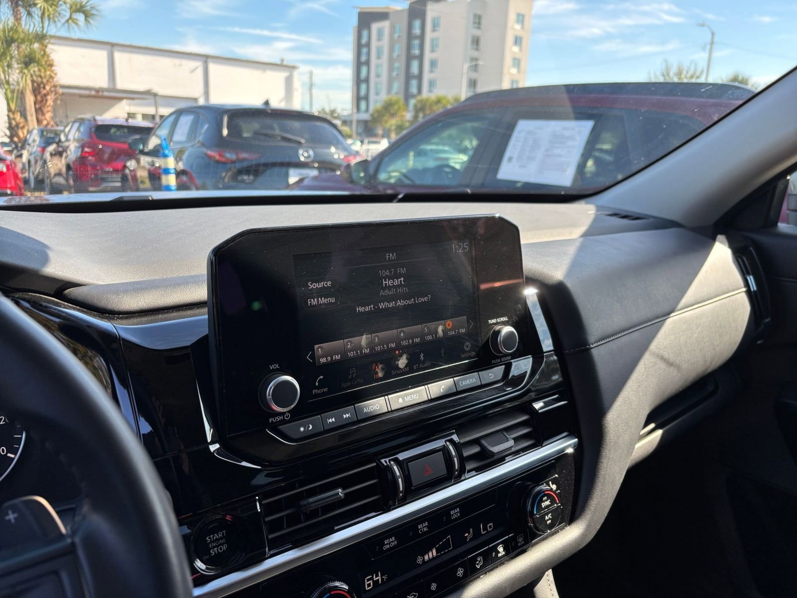 Thumbnail: 2025 Nissan Pathfinder - 21