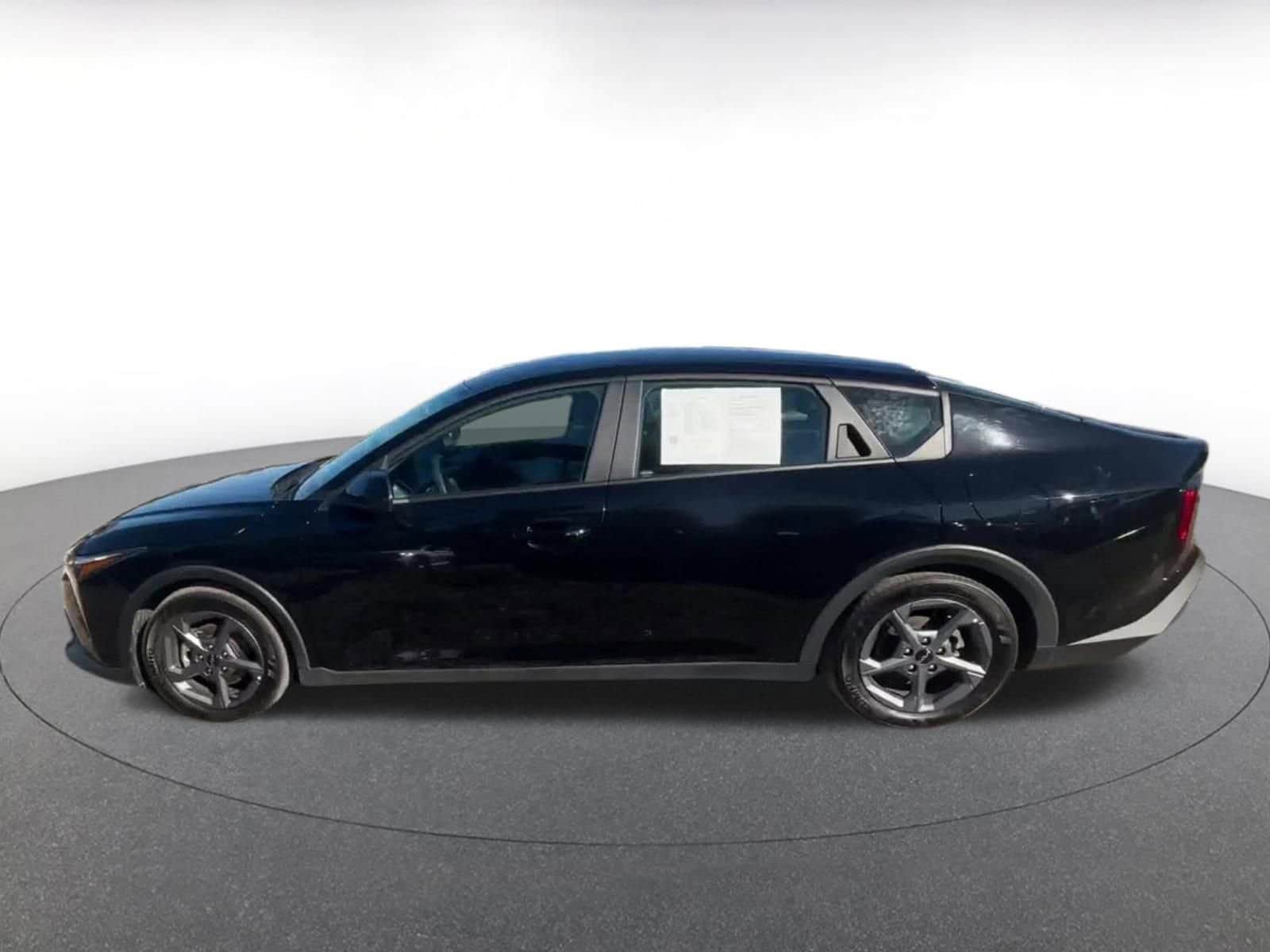 Thumbnail: 2025 Kia K4 - 9