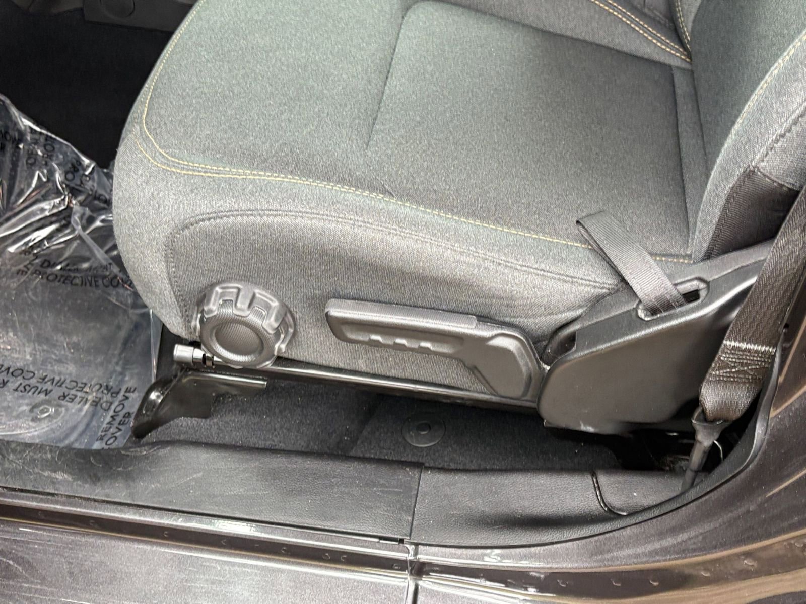 Thumbnail: 2025 Jeep Wrangler - 23