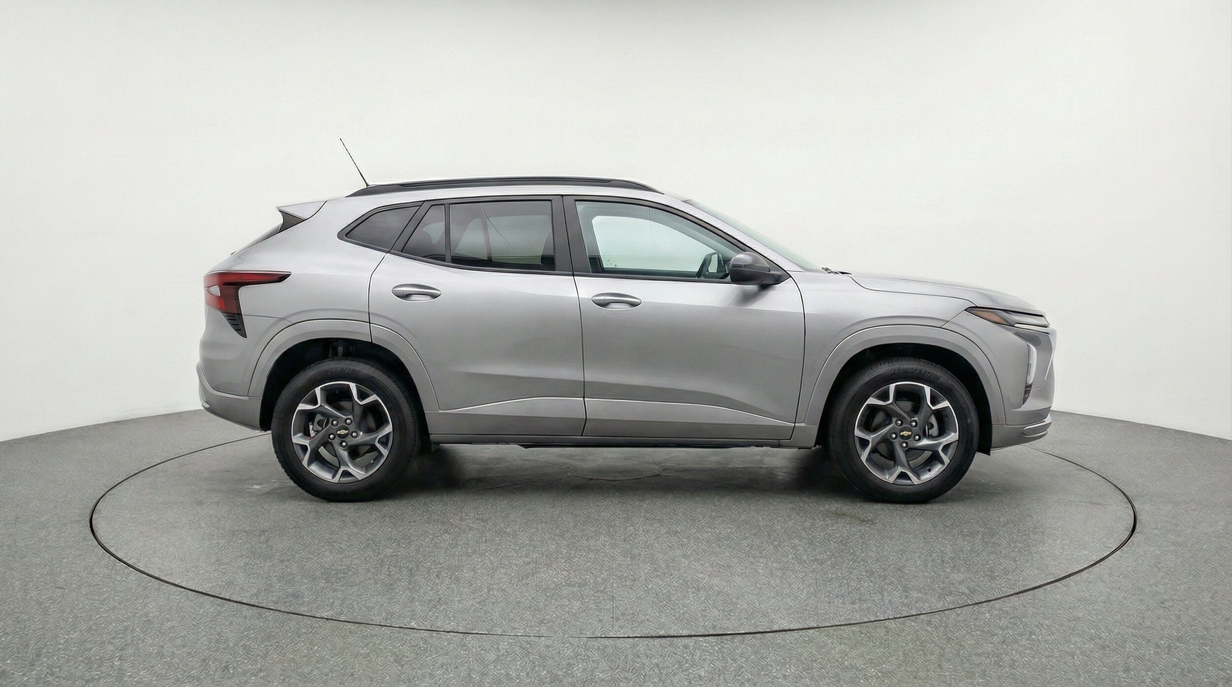 Thumbnail: 2025 Chevrolet Trax - 14