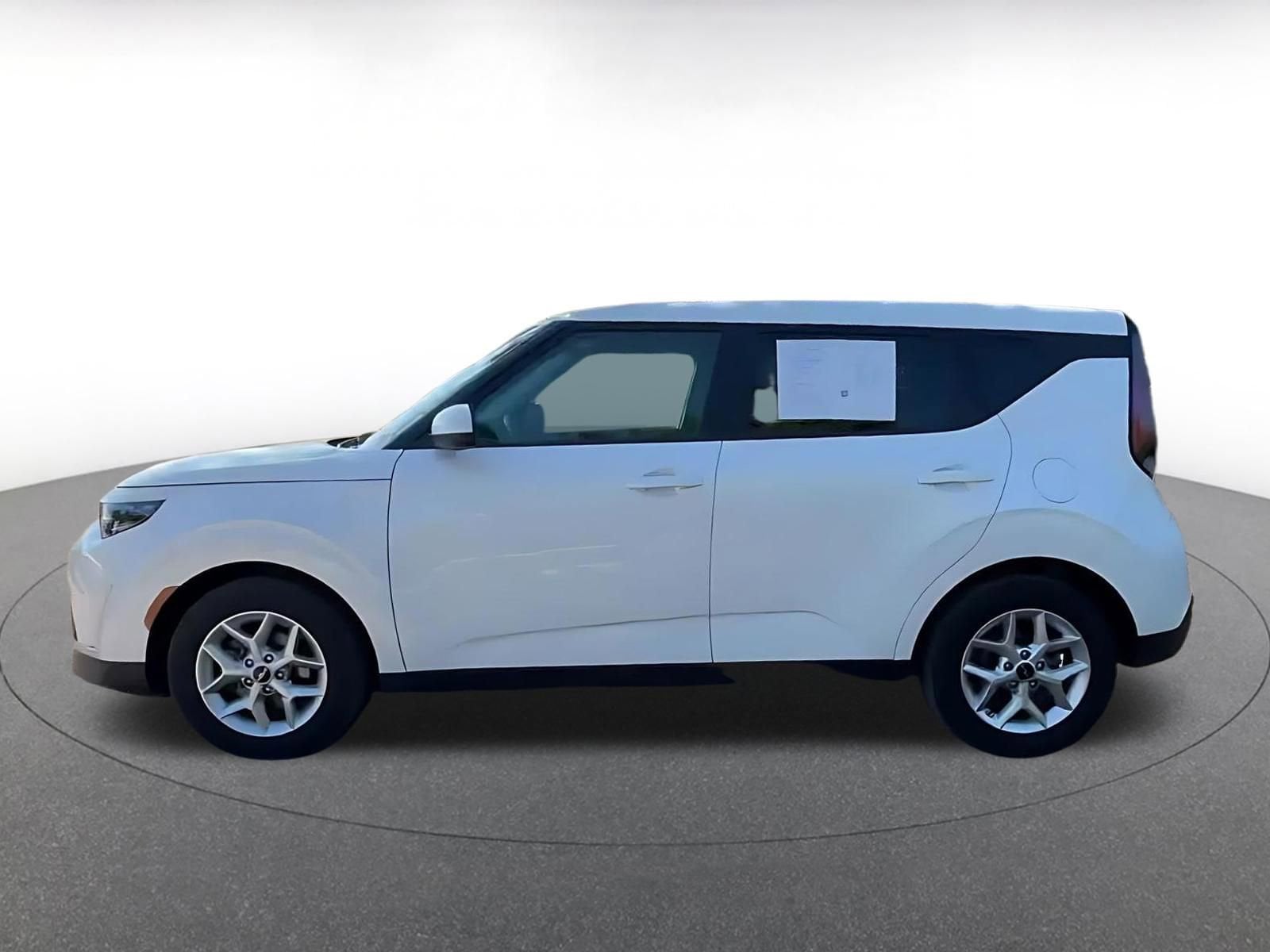 Thumbnail: 2025 Kia Soul - 9