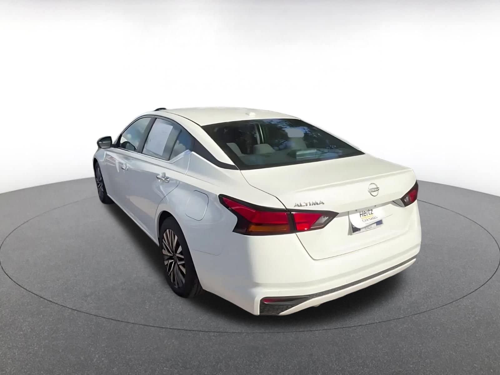 Thumbnail: 2025 Nissan Altima - 11