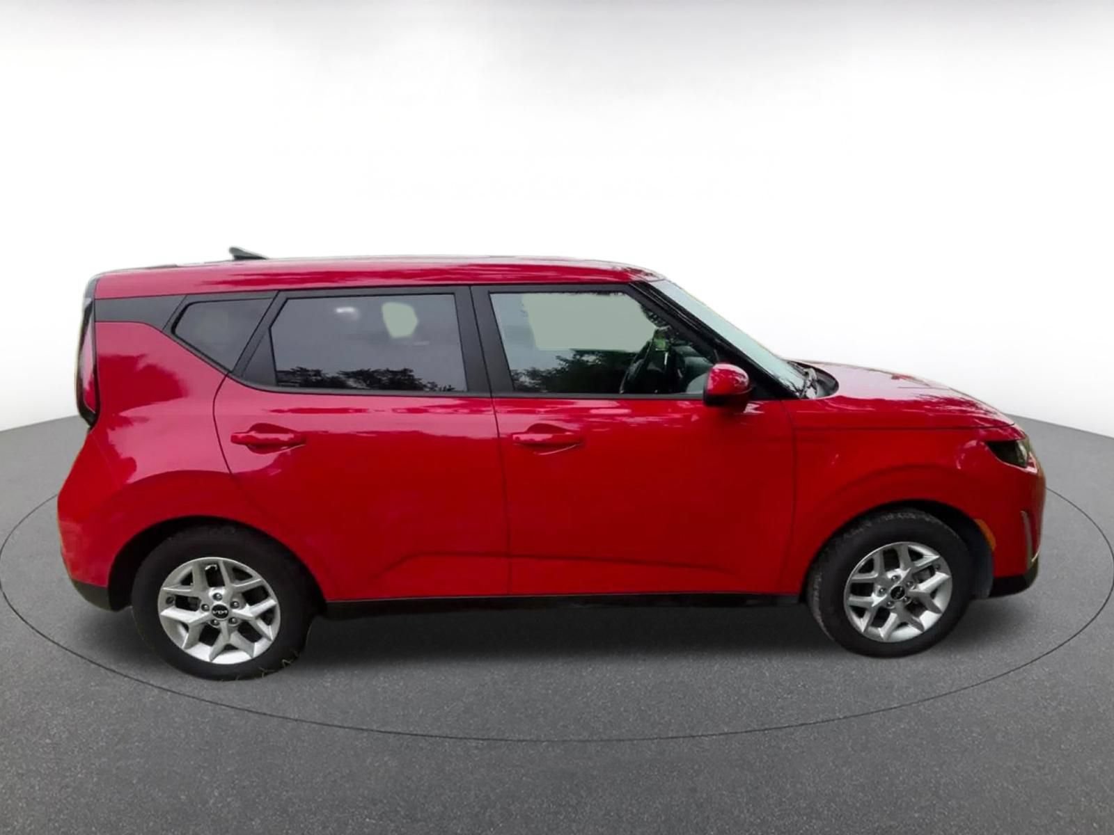Thumbnail: 2025 Kia Soul - 16