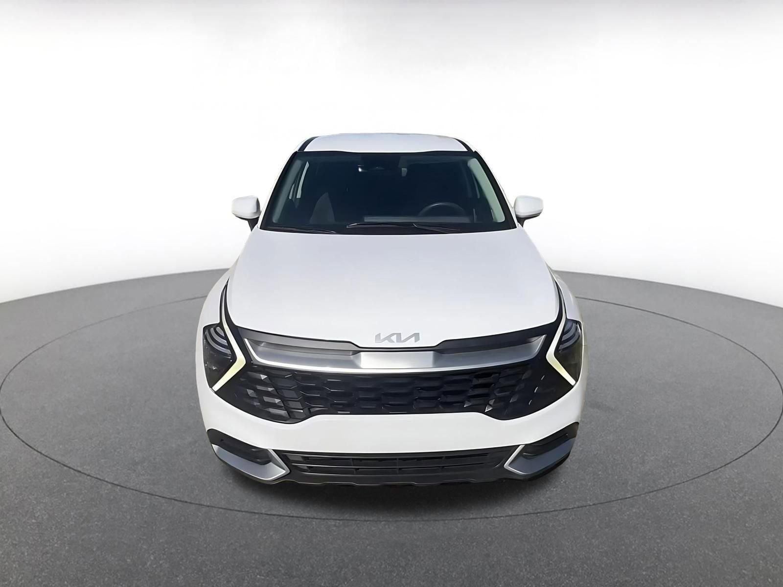 Thumbnail: 2025 Kia Sportage - 4