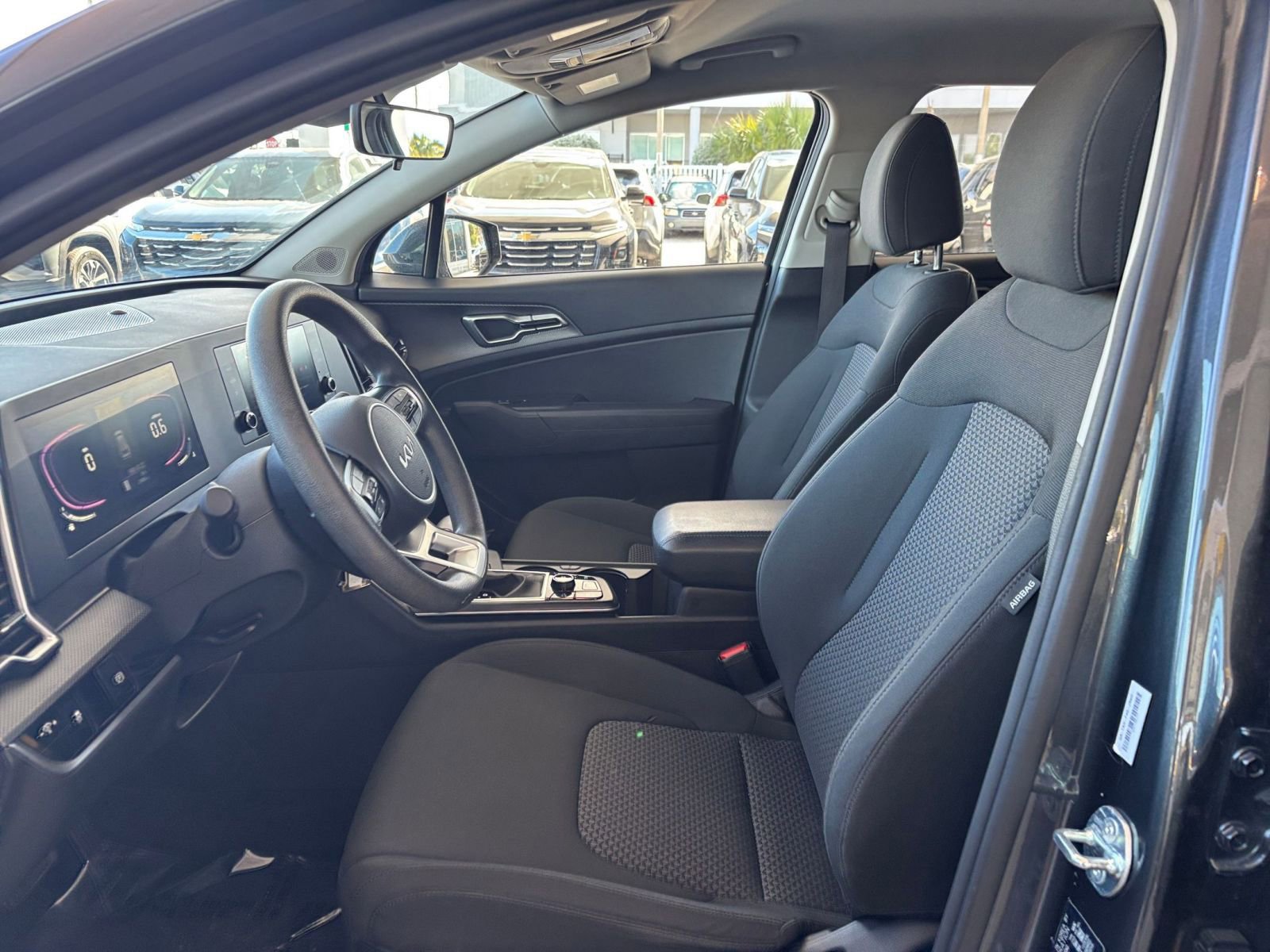 Thumbnail: 2025 Kia Sportage - 27