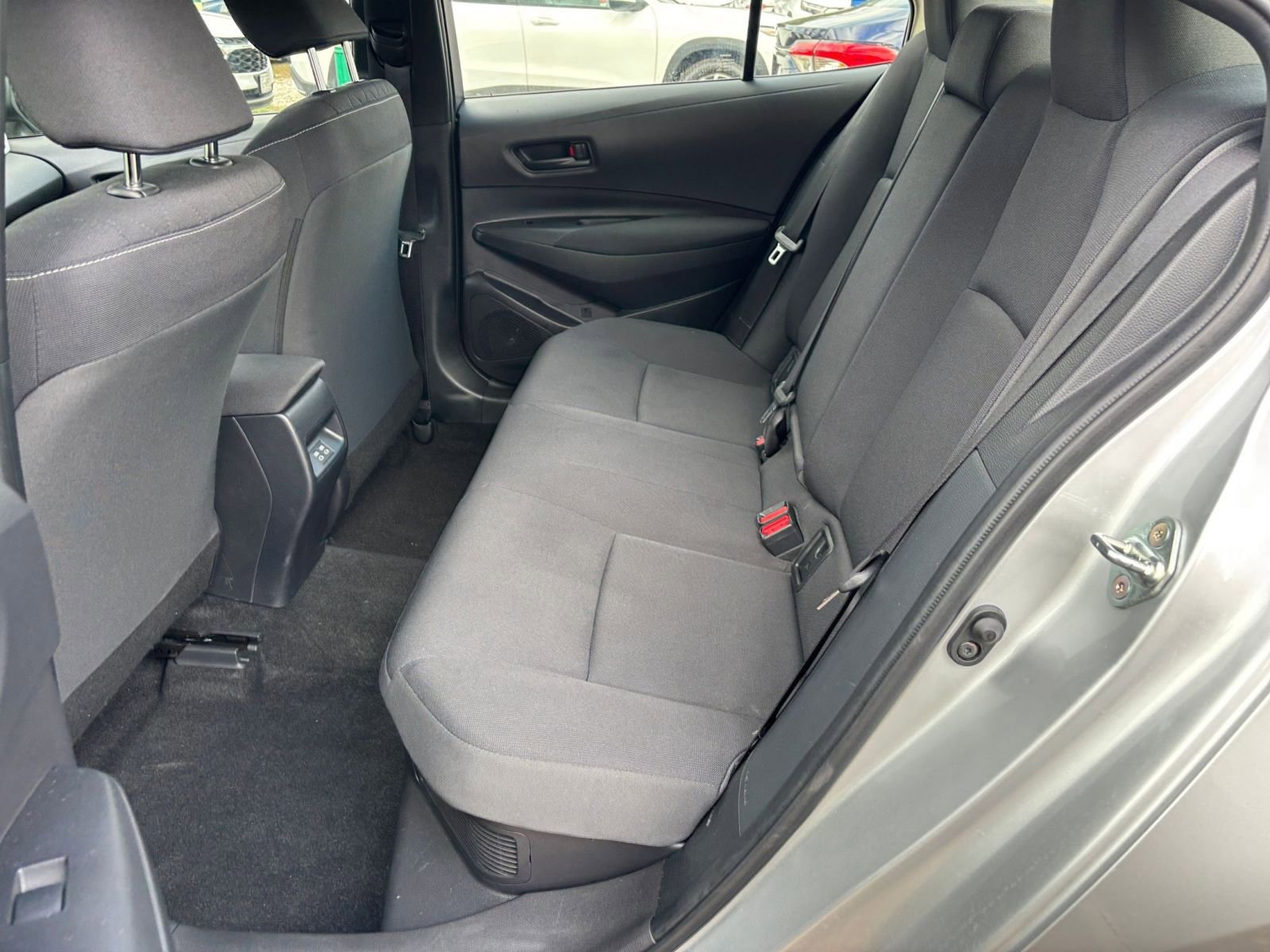 Thumbnail: 2025 Toyota Corolla - 25