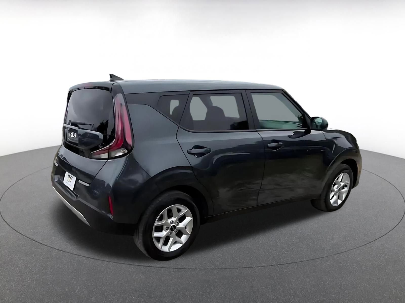 Thumbnail: 2025 Kia Soul - 16