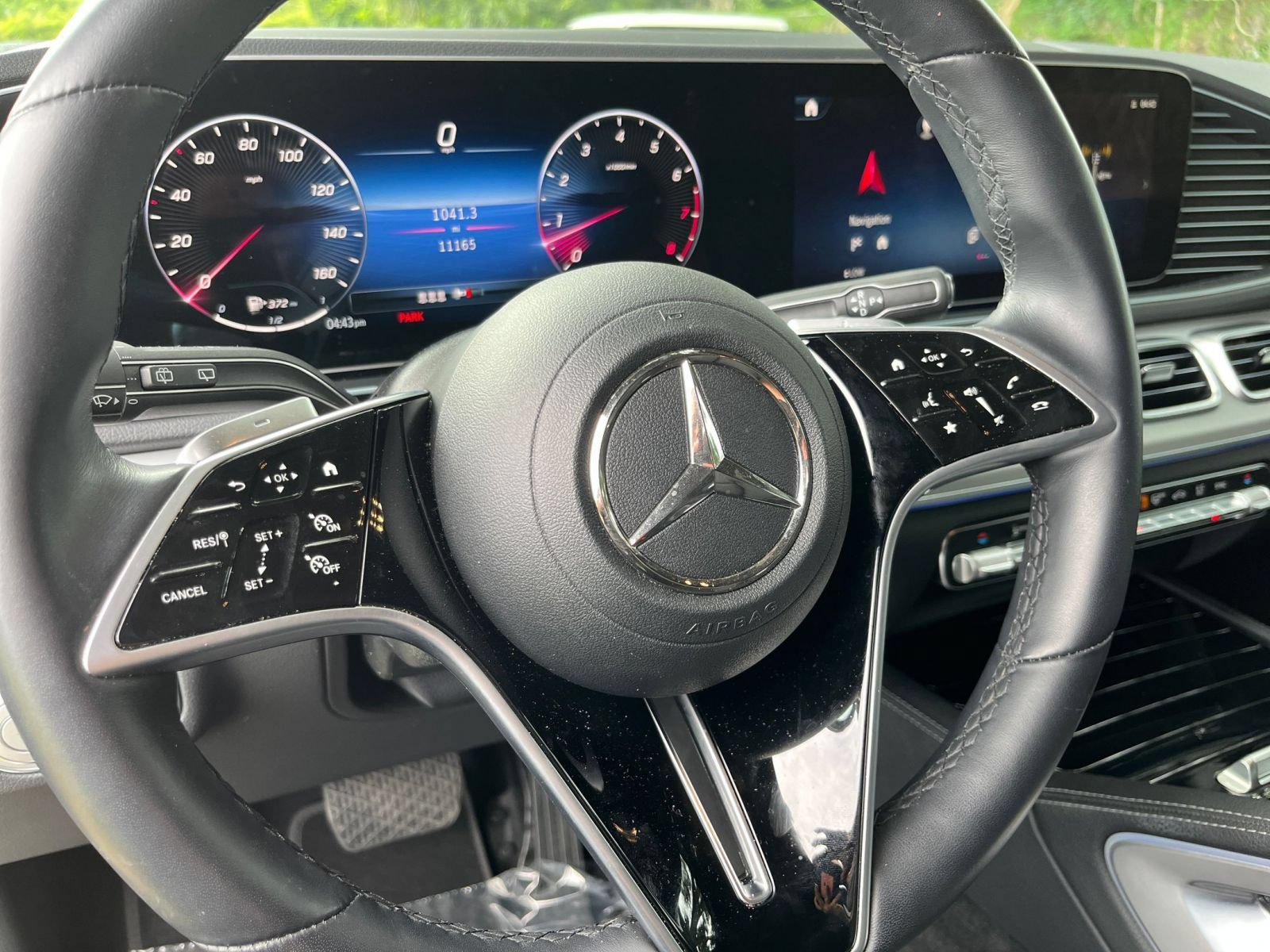 Thumbnail: 2026 Mercedes-Benz GLE - 25