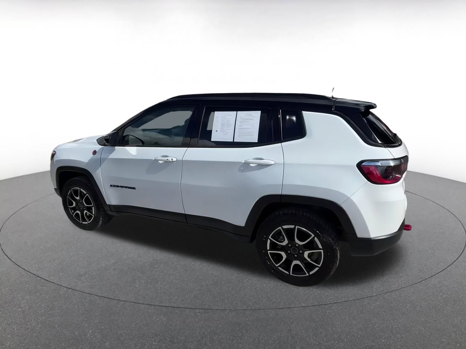 Thumbnail: 2025 Jeep Compass - 10