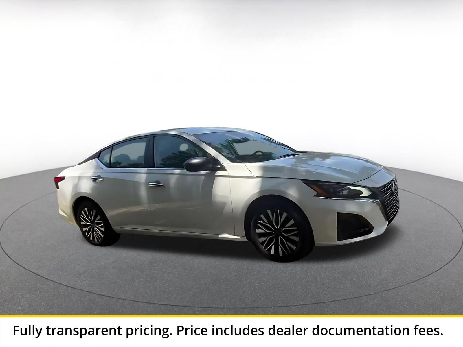 Thumbnail: 2025 Nissan Altima - 1
