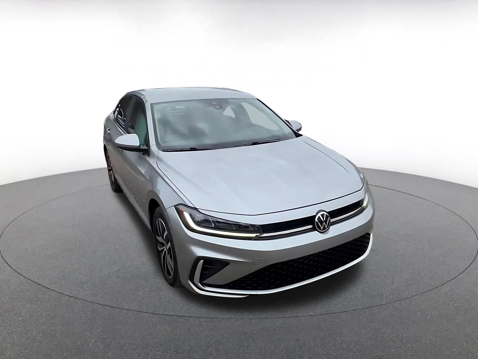 Thumbnail: 2025 Volkswagen Jetta - 3