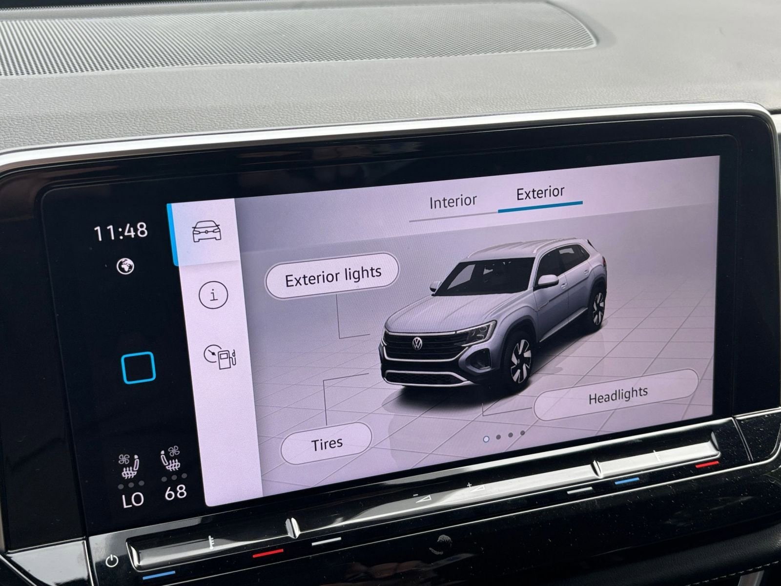 Thumbnail: 2025 Volkswagen Atlas - 21